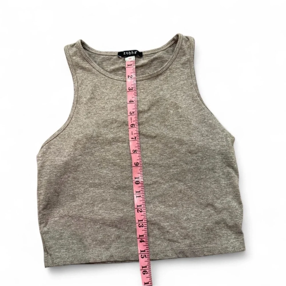 Women's Gray Tank Top workout size medium - Picture 4 of 5